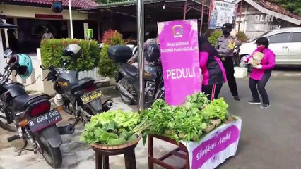 Polsek Panunggalan Polres Grobogan Gelar Operasi Yustisi Penegakan Prokes Bagi Pengendara Motor