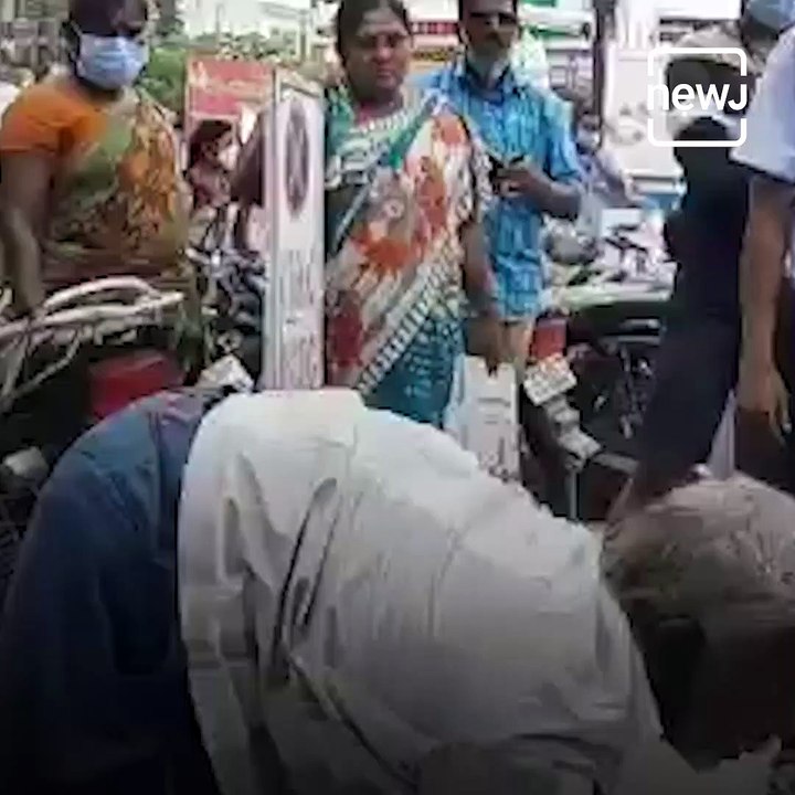 Viluppuram Collector Helps Handicapped Man For Wheelchair