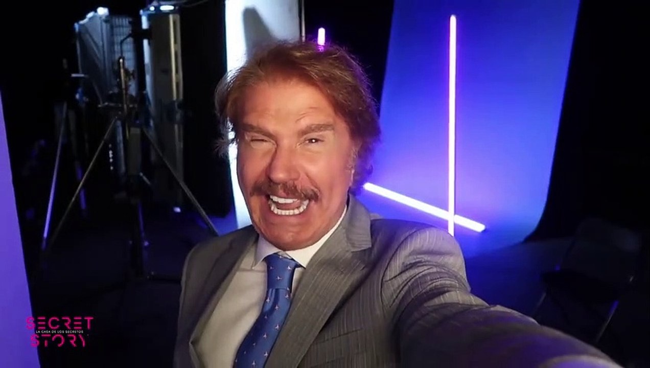 Edmundo Arrocet se convierte en concursante oficial de SecretStory y llega cargado de secretos, ¿se acabará el mundo esta vez?