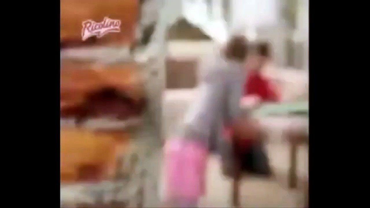 Mi Villano Favorito | Cajitas Ricolino | Comercial | México | (2010)