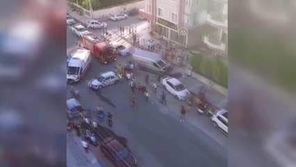 Son dakika haber | Minibüs ile otomobilin çarpıştığı kazada 1 yaya öldü, 3 kişi yaralandı