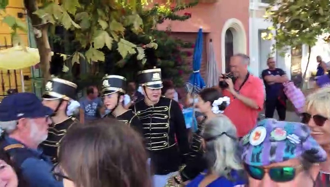 Un vrai faux mariage de "télé irréalité" en ce moment à Martigues