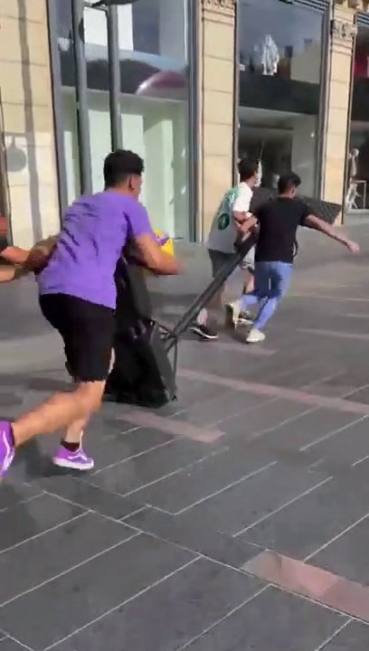 Evaluate basketball shots in the street--⛹️‍♂️ _basketball