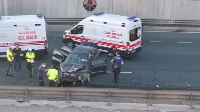 Son dakika haberi: 6 aracın karıştığı zincirleme trafik kazasında 1 kişi yaralandı