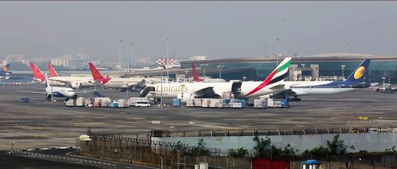 10.Jet Airways Boeing 777 Takes Off from Mumbai Airport Once Again, But for the Last Time!_Trim