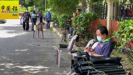 居林接种中心迎276人登门接种 雇主包巴士载员工walk in