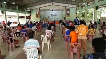 ศรีสะเกษ รถพระราชทานเก็บตัวอย่างชีวนิรภัยออกตรวจหาเชื้อโควิด-19 เชิงรุกให้กับประชาชนตามแนวชายแดนไทย -กัมพูชา