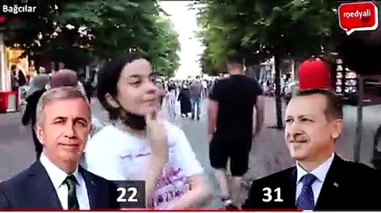 Gençten "Recep Tayyip Erdoğan mı Mansur Yavaş mı?" sorusuna yanıt: Erdoğan daha uzun ama Mansur Yavaş daha yakışıklı