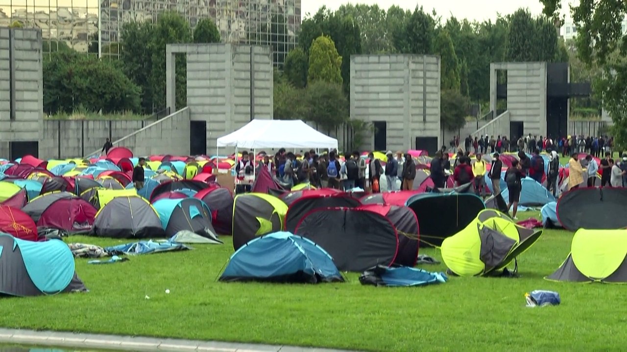 Paris: Obdachlosencamp geräumt