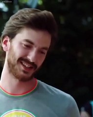 Hande Ercel Aka Hayat best video