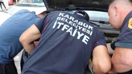 Son Dakika | Cipin motor kısmına sıkışan yavru kediyi itfaiye kurtardı