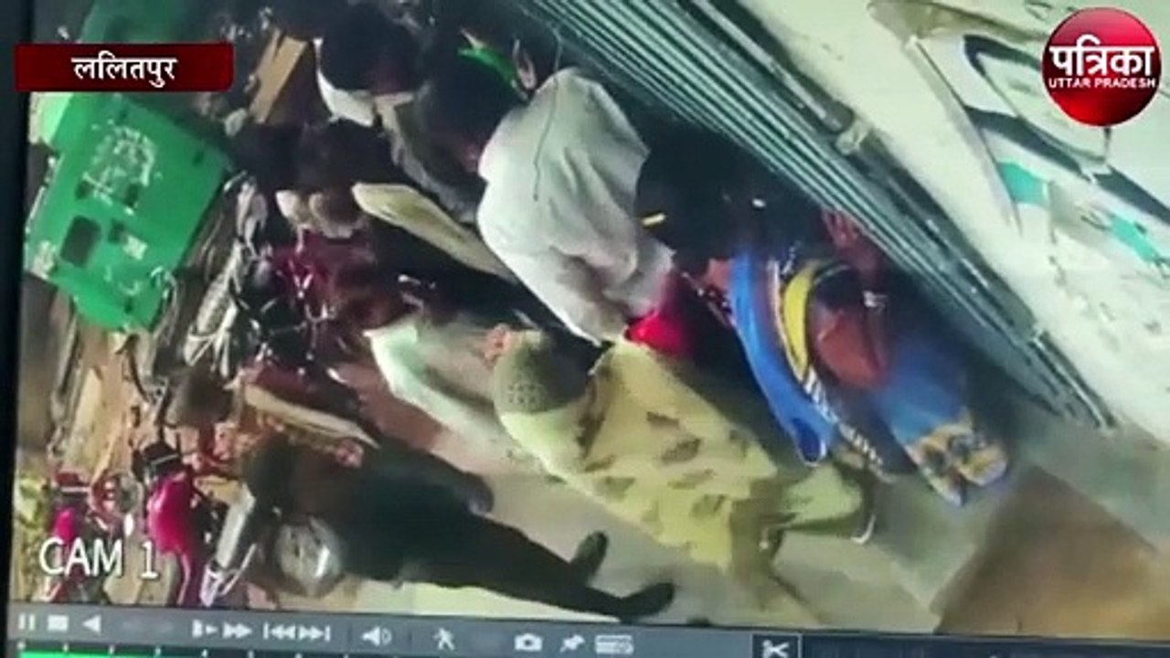बैंक में पैसा जमा करते समय ग्रामीण के साथ हुई 30,000 की टप्पेबाजी