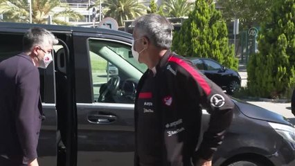 A Milli Futbol Takımı, Hollanda maçı için Malaga'dan Amsterdam'a hareket etti