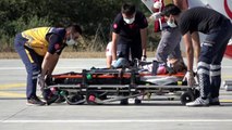 Son dakika: Kazada ağır yaralanan 5 yaşındaki çocuk, ambulans helikopterle hastaneye sevk edildi