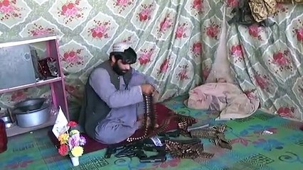 تجارة الأسلحة تزدهر في قندهار معقل حركة طالبان