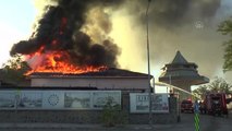 Son dakika haberleri | DİYARBAKIR - Cami şantiyesinde çıkan yangın söndürüldü