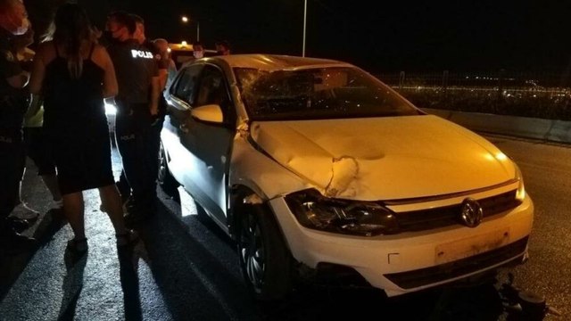İzmir’de 6 araçlık zincirleme kaza: 11 yaralı
