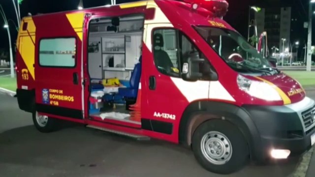 Mulher dá garrafada na cabeça do companheiro e homem precisa ser socorrido pelo Siate