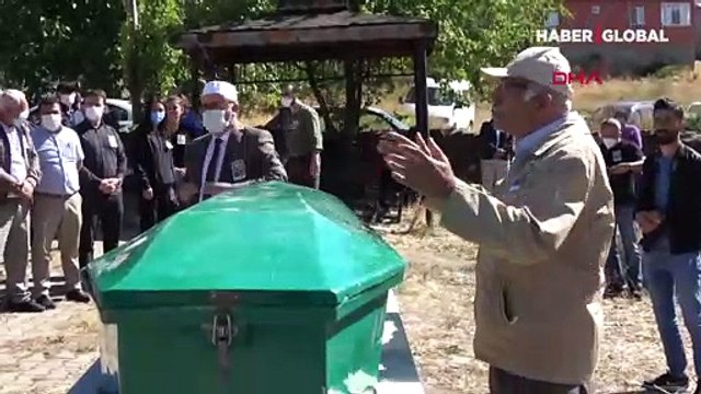 Aşık Veysel'in oğlu Bahri Şatıroğlu toprağa verildi