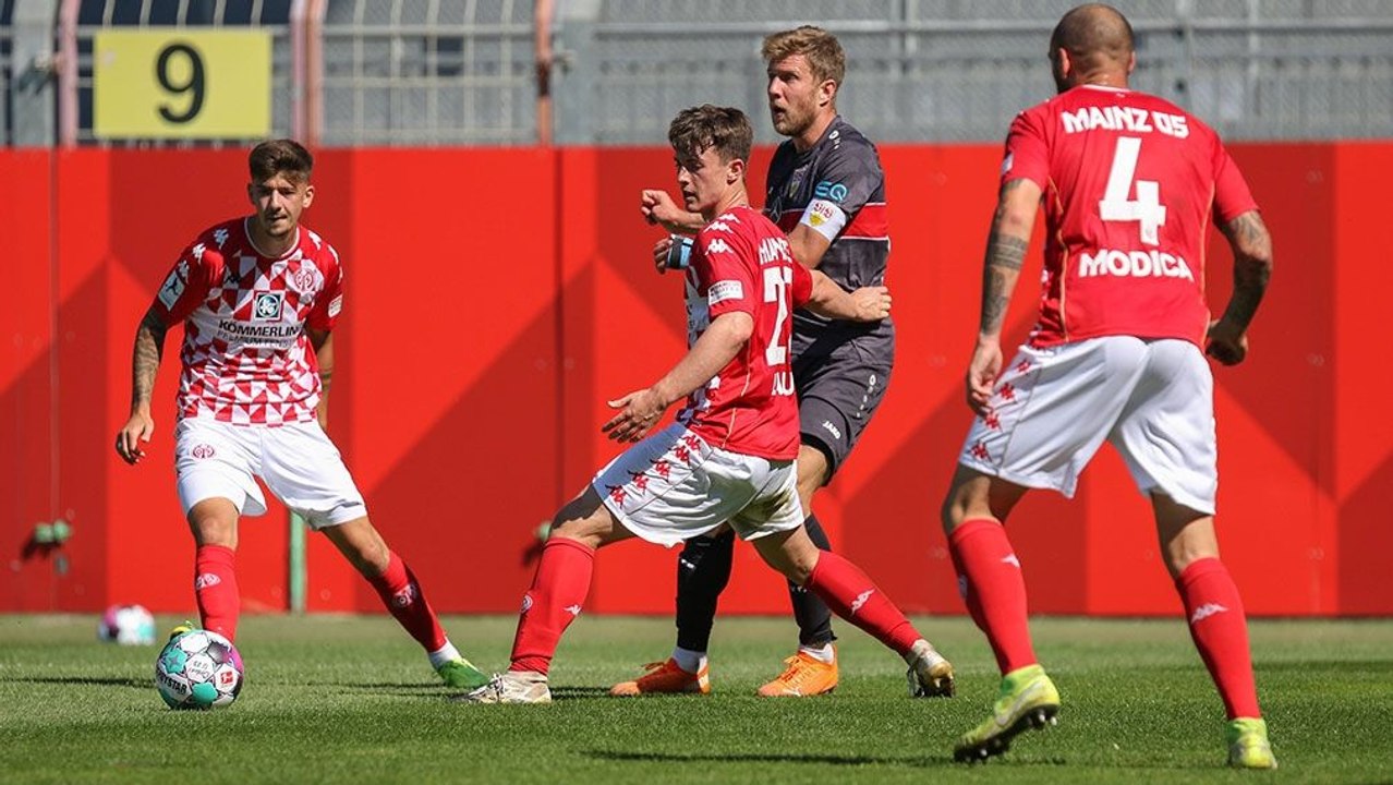 'Kalte Dusche': Schipplock & Co. ärgern Tabellenführer Mainz