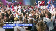 Jeux paralympiques: de retour de Tokyo, les athlètes acclamés au Trocadéro
