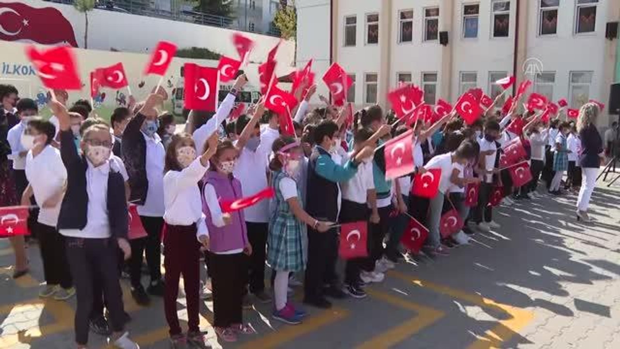 2021-2022 Eğitim Öğretim Yılı başlangıcı nedeniyle tören düzenlendi