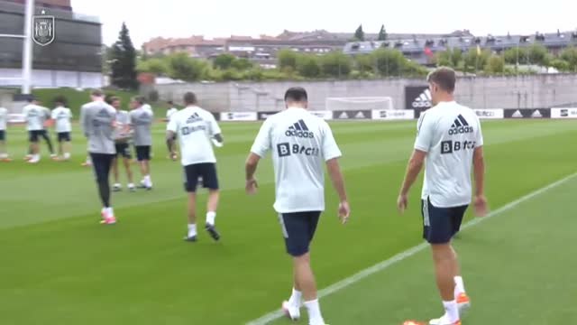 La selección española acude a entrenar