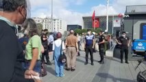 Taksim Metrosu'nda intihar girişimi