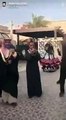 احتفال مصري بحصوله على الجنسية الكويتية يشعل مواقع التواصل