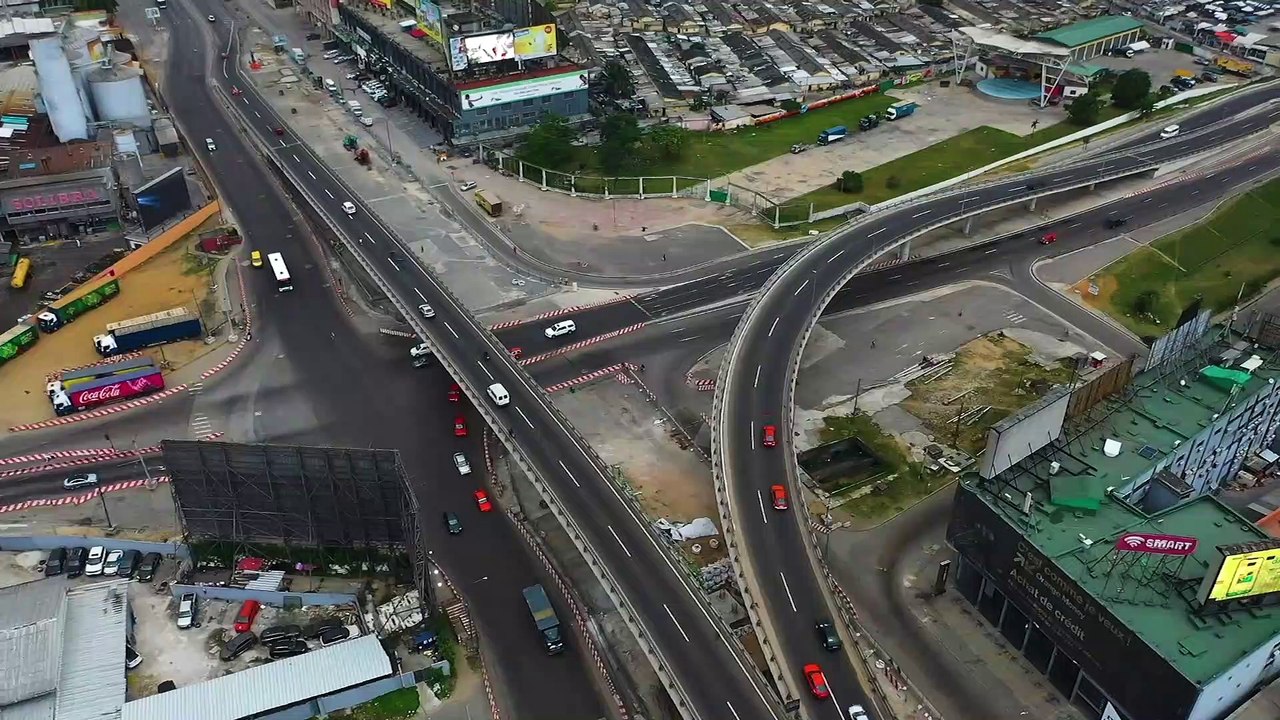 A voir | "La Côte d'Ivoire en marche" sur l'état des lieux de construction des ponts et chaussée en Côte d'Ivoire . Lundi 06 septembre 2021 à 20h50 sur #RTI1