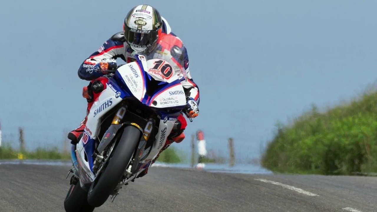 F1 Car v BMW M1000 RR Superbike v 911 Turbo S- DRAG RACE