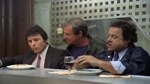 Le Marginal (Jean-Paul Belmondo) - Alors George, ce steak? - scène culte 1983