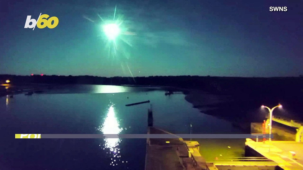 Meteor Madness! Meteor Streaks Across the Skies...