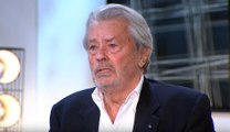 De nombreuses personnalités, dont alain delon, assistent ce matin aux obsèques de l’acteur jean-paul belmondo à saint-germain-des-prés - video