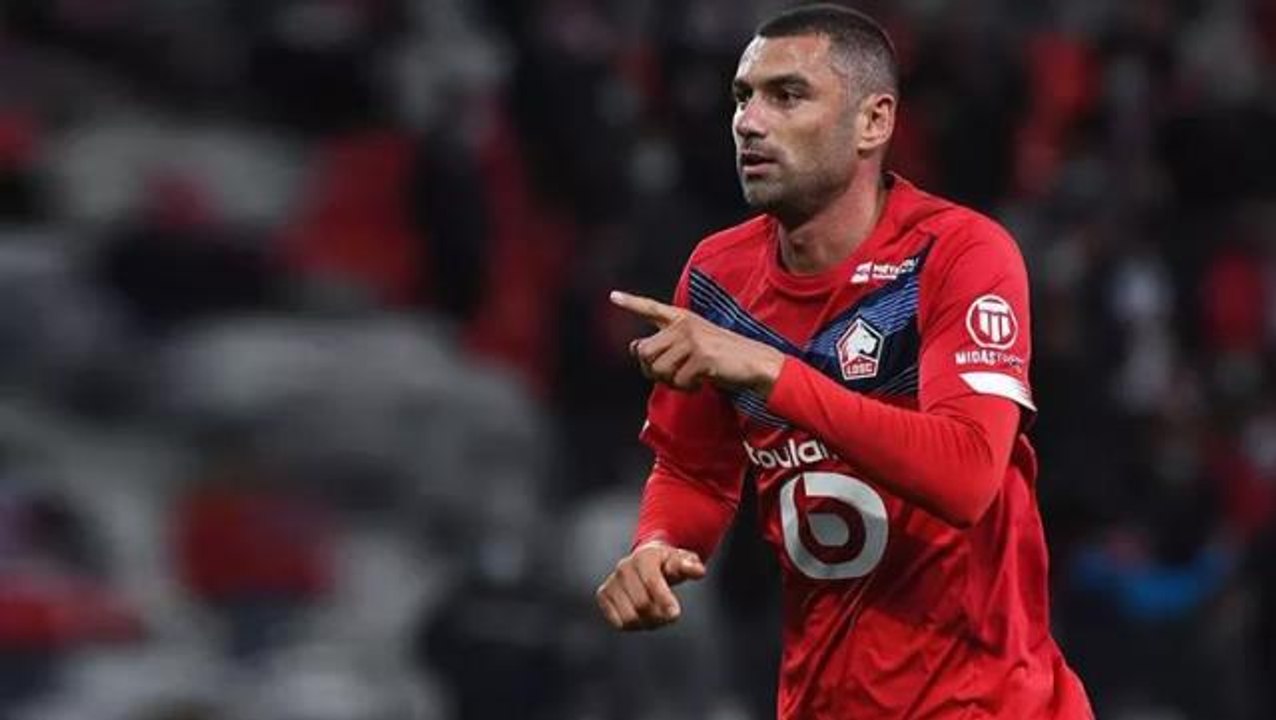 Fransa Ligue 1'de "Kral" tahtına oturdu! Burak Yılmaz, ağustos ayının futbolcusu seçildi