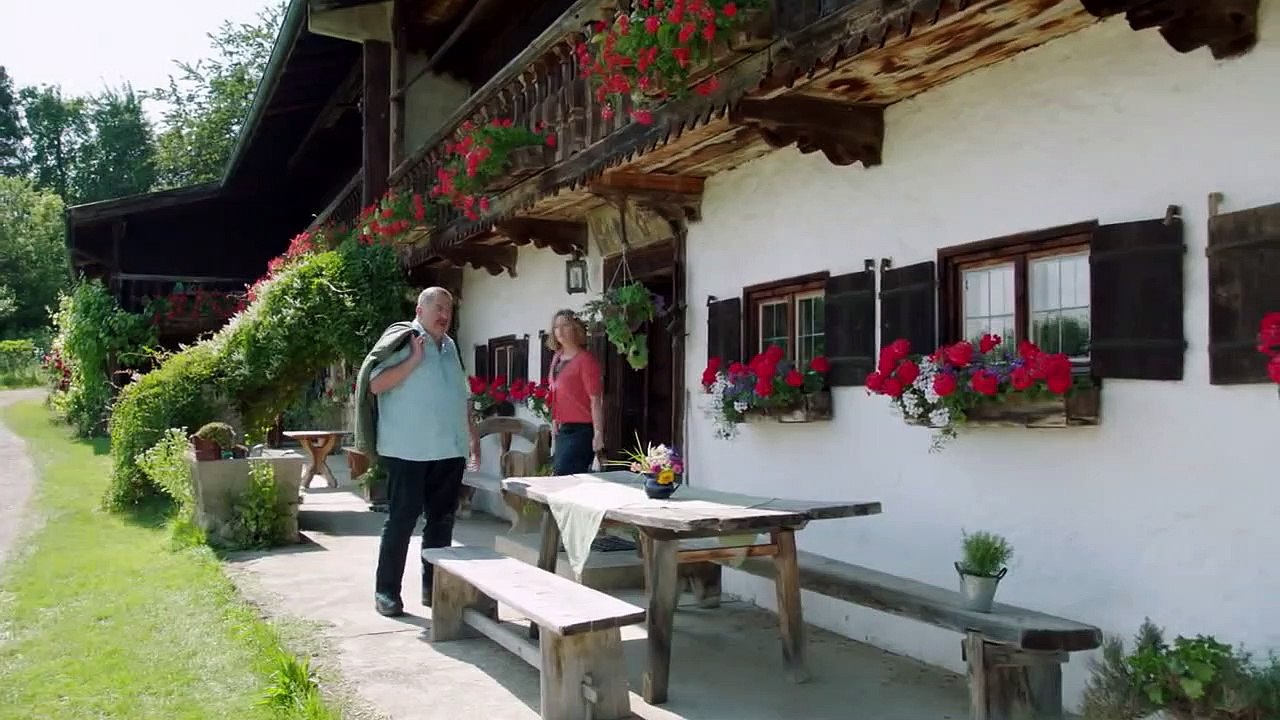 Die Rosenheim-Cops (416) Staffel 18 Folge 12 - Feuer und Flamme