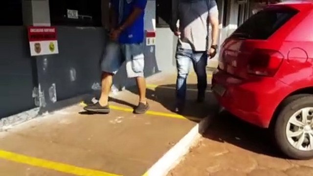 Jovem de 25 anos, procurado pela Justiça pelo crime de furto, é detido pela PM no XIV de Novembro