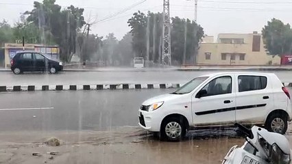 जमकर बरसे बादल, मिली राहत