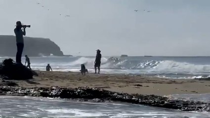 Across the country, people enjoy Labor Day by the water