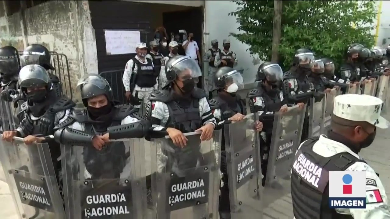 Migrantes marchan por los malos tratos de la Guardia Nacional