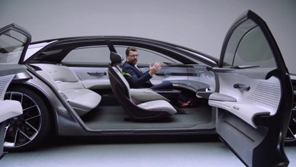 Oliver Hoffmann presents the Audi grandsphere concept