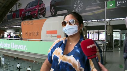 Saray Montoya regresa a Sevilla junto a su familia e insiste que lo está pasando realmente mal