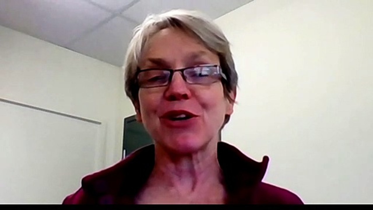 Epidemiologist explains why Queensland's been less affected by COVID-19 than other states