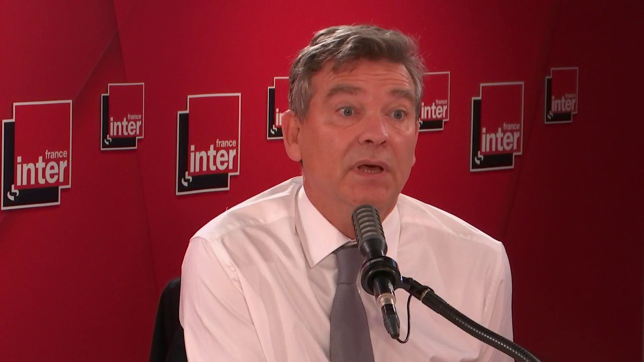 Arnaud Montebourg : "Je suis vacciné, je suis favorable au pass sanitaire, mais je pense qu'on n'y arrivera pas par la contrainte mais par la conviction"