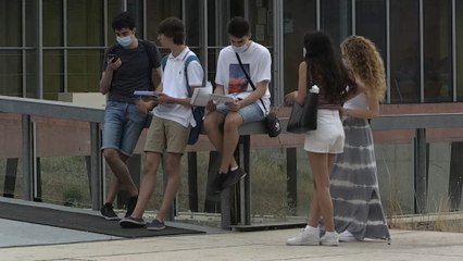 El Gobierno aprobará la ley que castiga las novatadas y la de FP