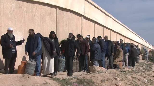 أزمة إغلاقات الحقول النفطية في ليبيا