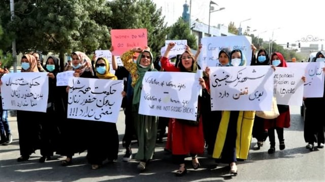 Afghans protest against Pakistan in Kabul to Washington