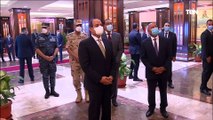 الرئيس السيسي يستمع لشرح مفصل أثناء تفقد القاعة التاريخية لميناء الأسكندرية