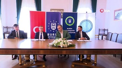 Büyükşehir tesisleri sporcu üniversitelilere ücretsiz