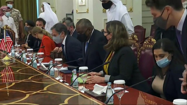 Los talibanes vuelven a prometer a EE.UU. que dejarán marcharse del país a los afganos que lo deseen